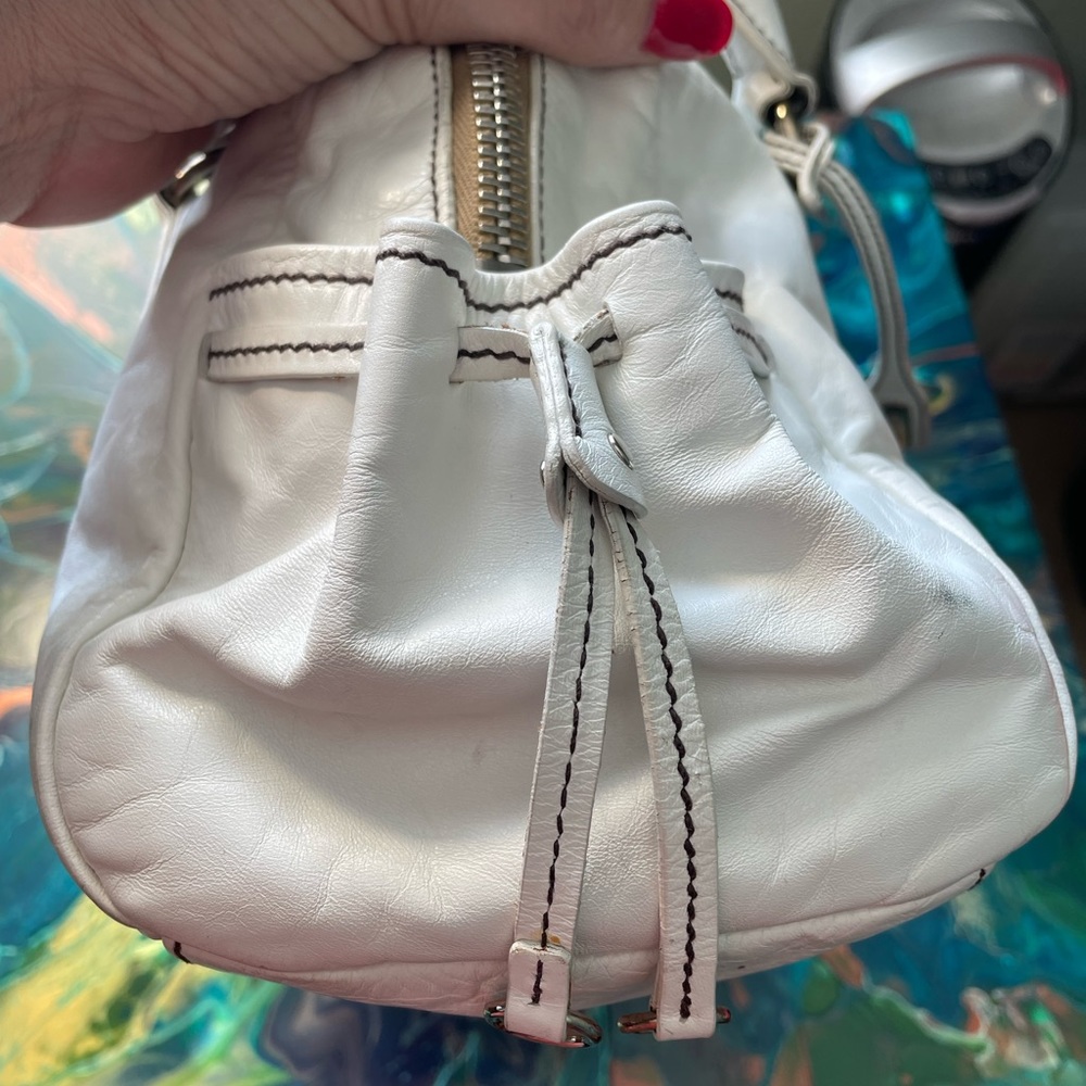Miu Miu white leather hobo bag - Picture 7 of 15